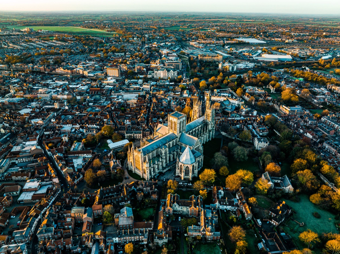 Explore York's Prime Property: City Centre & Desirable Neighbourhoods